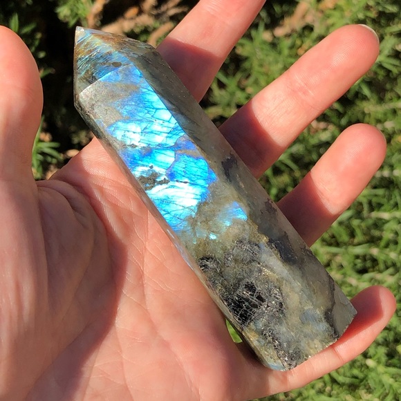 Other - Labradorite Standing Point Wand Tower